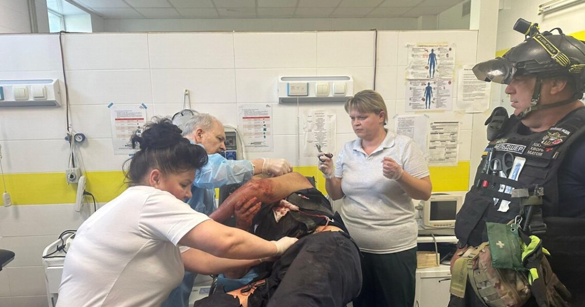 Новини України - Росіяни атакували рятувальників в Херсоні і Костянтинівці