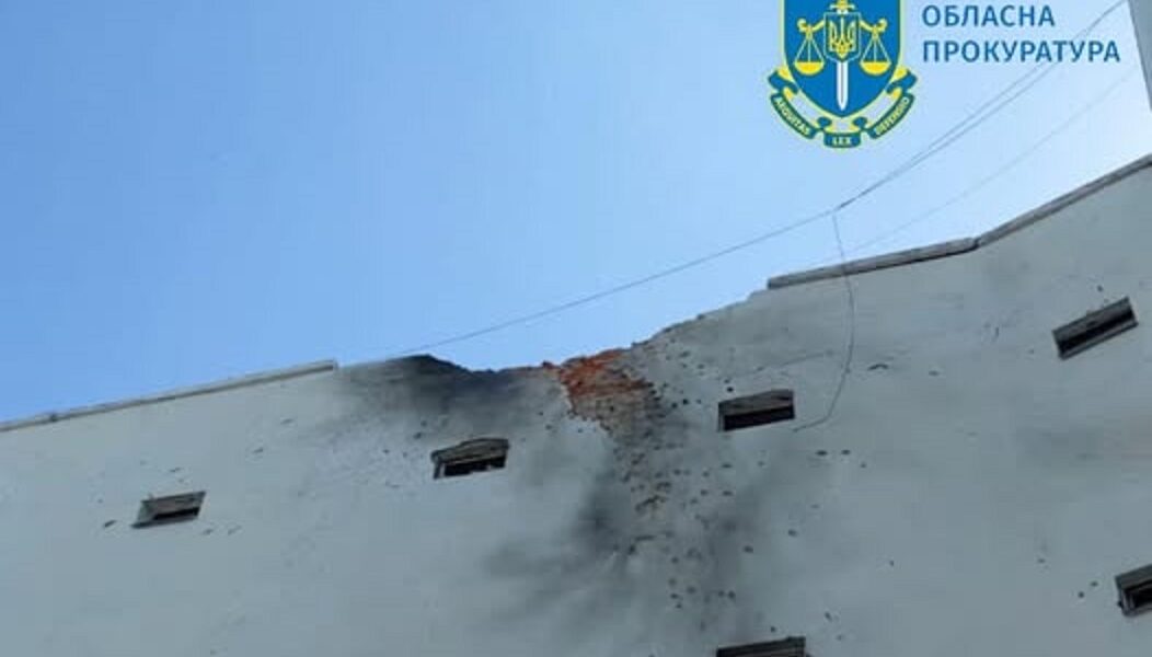 Новини України - Росіяни обстріляли навчальний заклад на Сумщині, шестеро поранених
