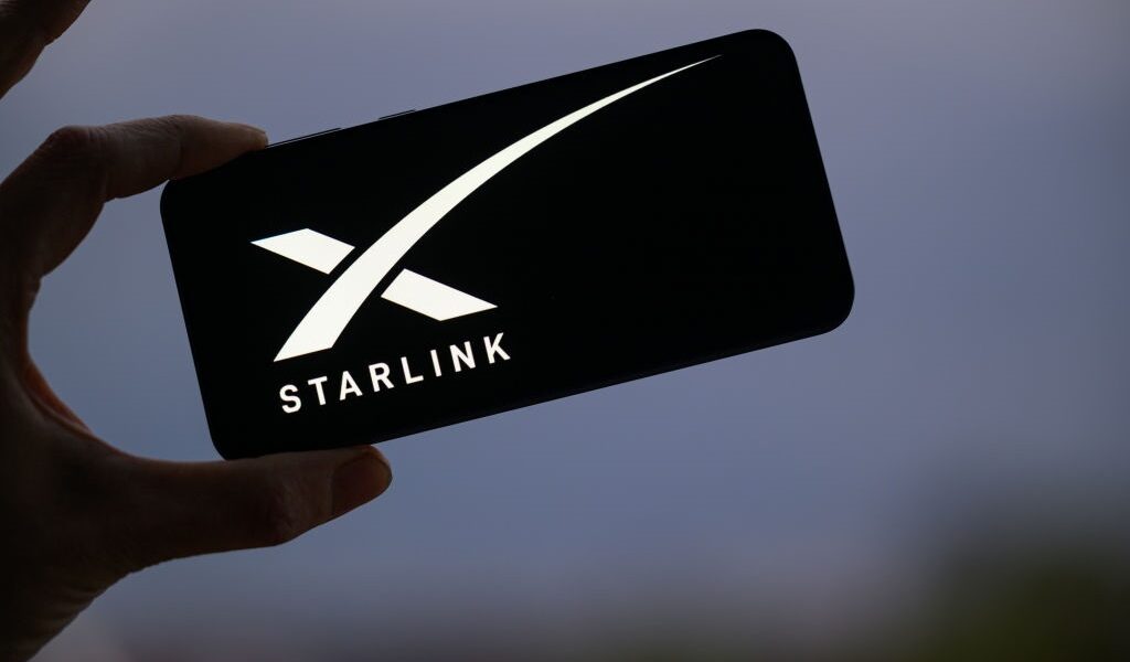 Новини бізнесу - Starlink здобув остаточний дозвіл на роботу в Індії