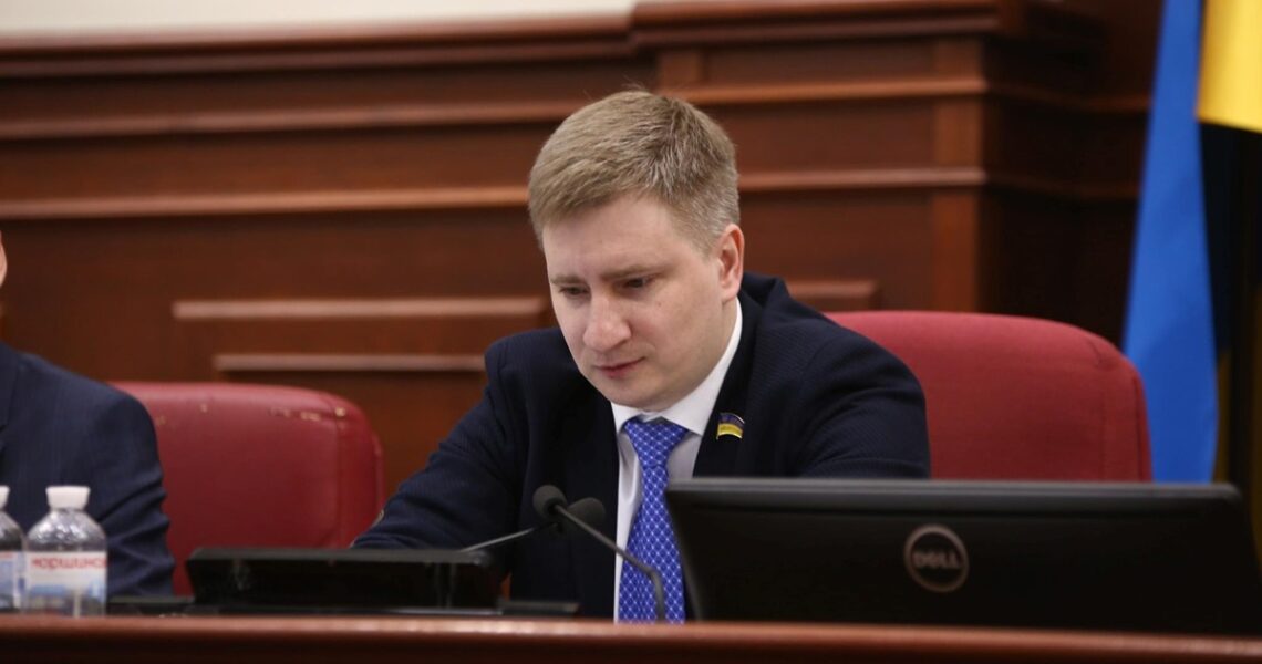 Новини Києва - Суд арештував екссекретаря Київради