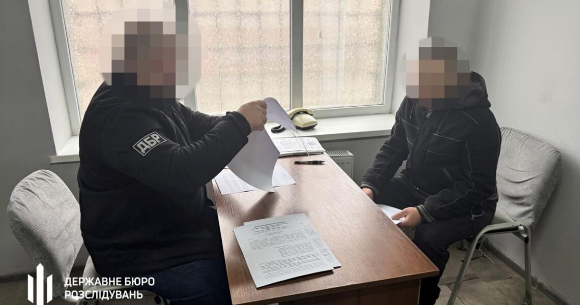 Новини України - Суд покарав військового, який викрав БТР і поїхав на ньому додому