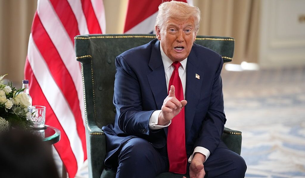Новини світу - Трамп б’є по грошах РФ. Мита для Індії