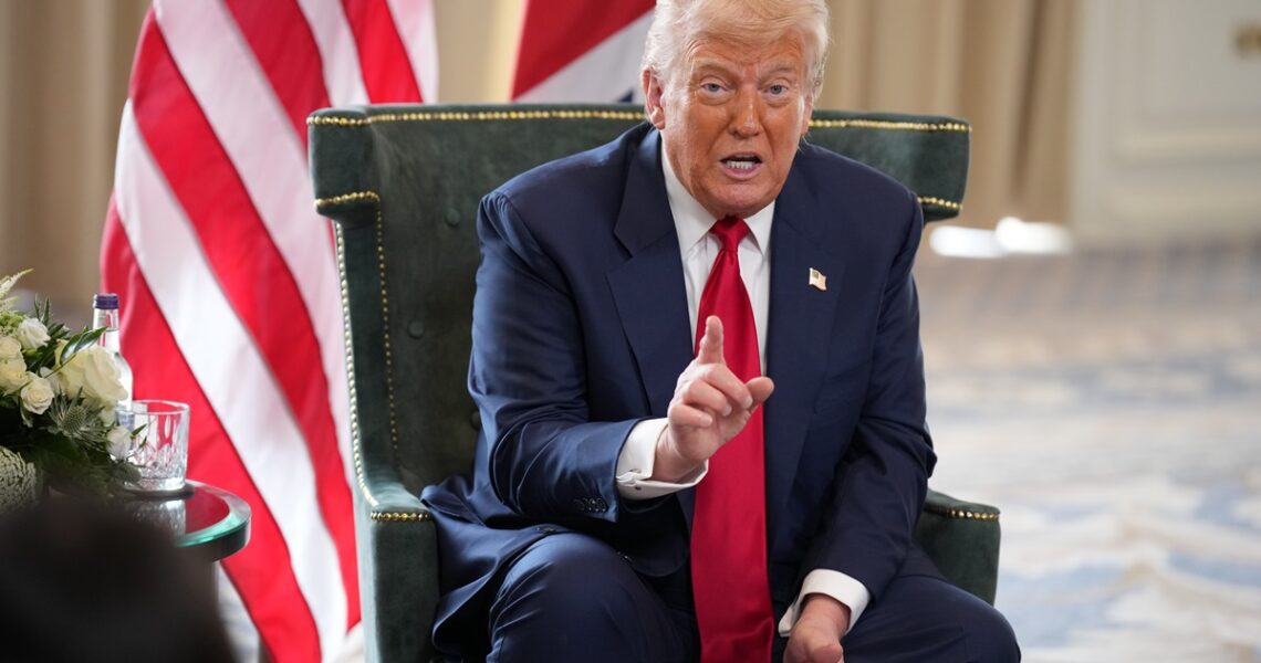 Новини світу - Трамп пригрозив "стерти з лиця землі" ядерні об'єкти Ірану