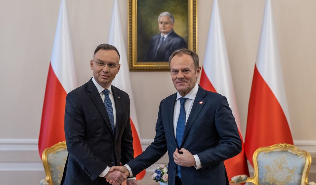 Новини світу - Туск заявив про тривожний стан Дуда наприкінці каденції