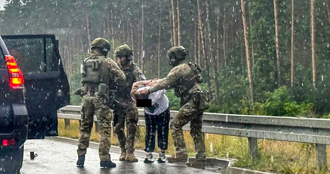 Новини світу - У Польщі затримали українців за викрадення мігрантів