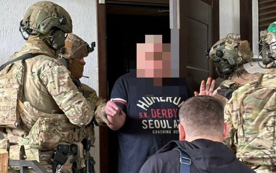 Новини України - Збитки на 33 млн: викрито зловживання на постачаннях гвинтівок