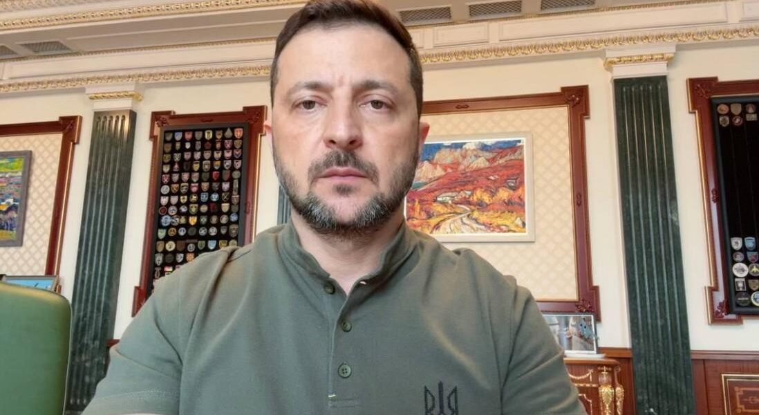 Новини України - Зеленський підписав закон щодо НАБУ і САП