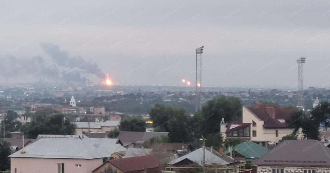 Новини світу - БПЛА атакували НПЗ у Сизрані - соцмережі