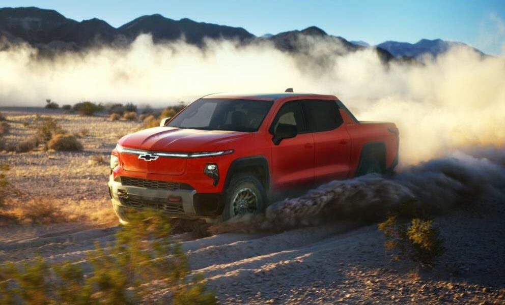 Авто новини - Chevrolet Silverado EV зміг проїхати понад 1700 км на одному заряді