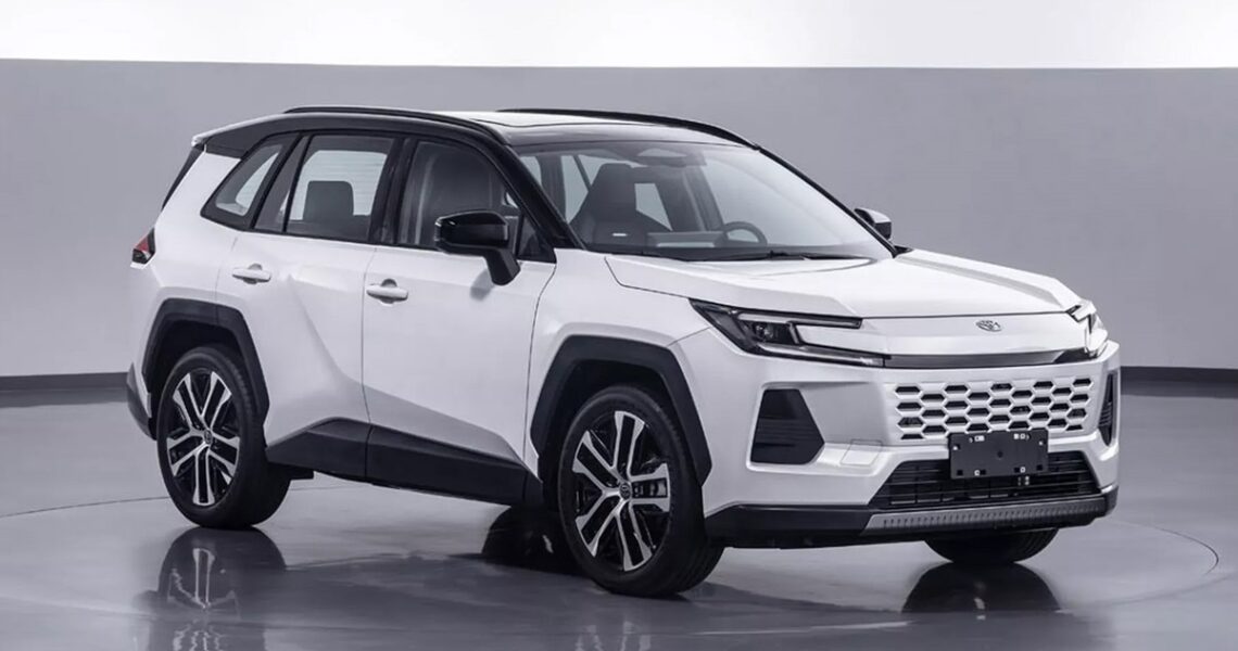 Авто новини - Китайська версія Toyota RAV4 зберегла бензиновий двигун