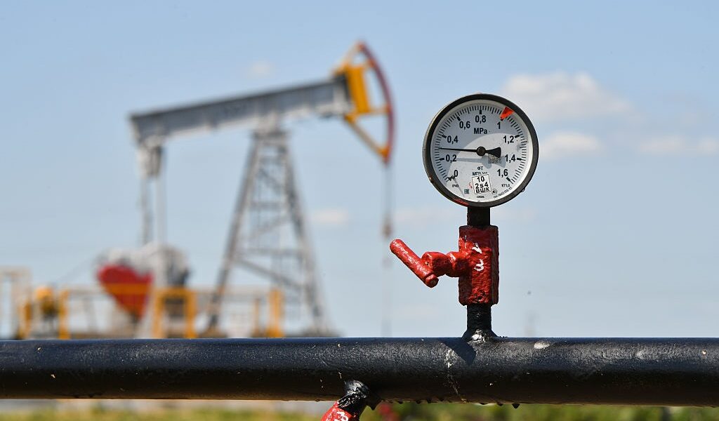 Новини бізнесу - Нафтові доходи РФ обвалились на третину