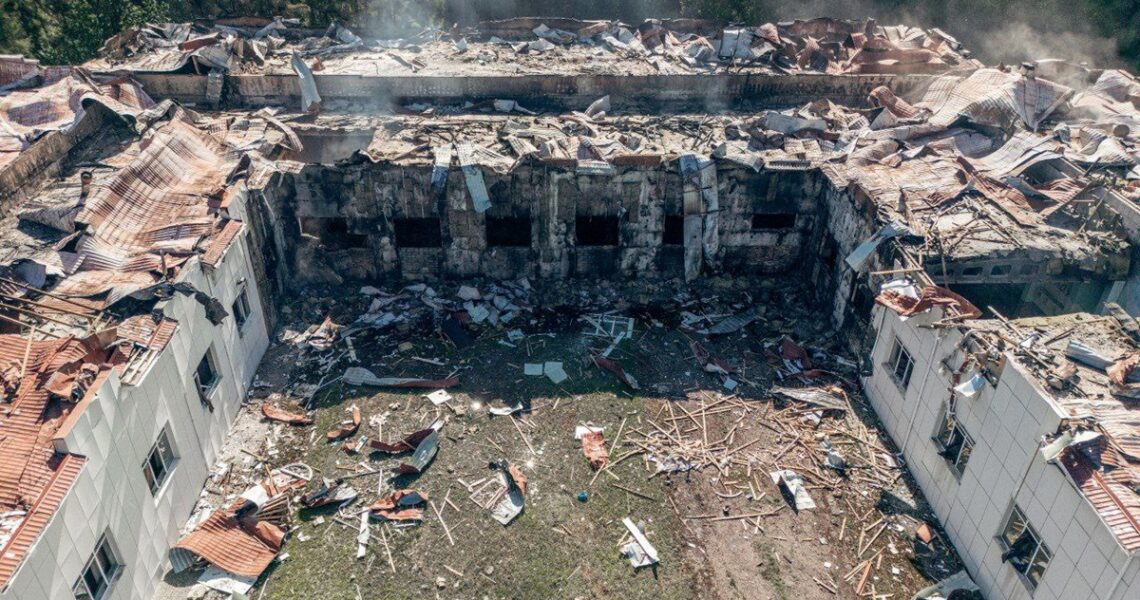 Новини України - Росіяни вдарили по університету в Сумах