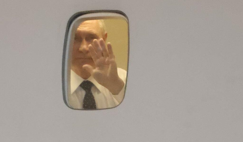 Новини світу - Російський спецборт вилетів у бік Аляски