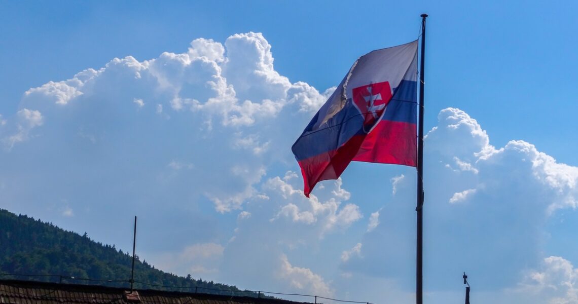 Новини світу - Словаччина відновила туристичні візи росіянам