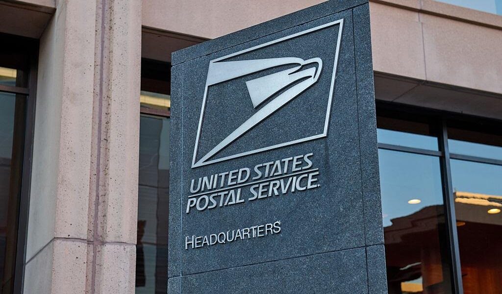 Новини бізнесу - США скасували пільгу на ввезення посилок, що діяла майже 90 років