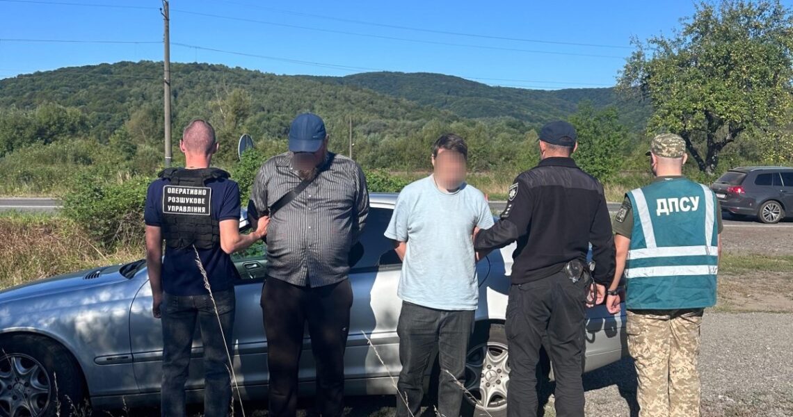 Новини України - Священник УПЦ МП хотів провезти ухилянта під рясою