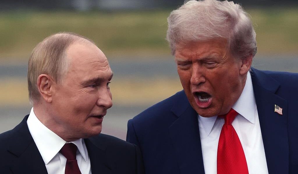 Новини політики - Трамп відкинув ідею Путіна щодо тристоронньої зустрічі в Москві - ЗМІ