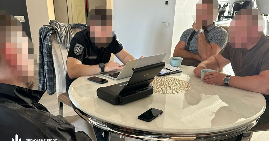 Новини України - У Міноборони викрили схему з балістичними окулярами на 26 млн