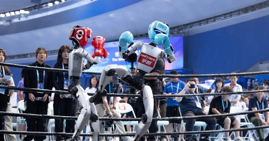 Новини світу - У Пекіні стартували перші Олімпійські ігри для людиноподібних роботів