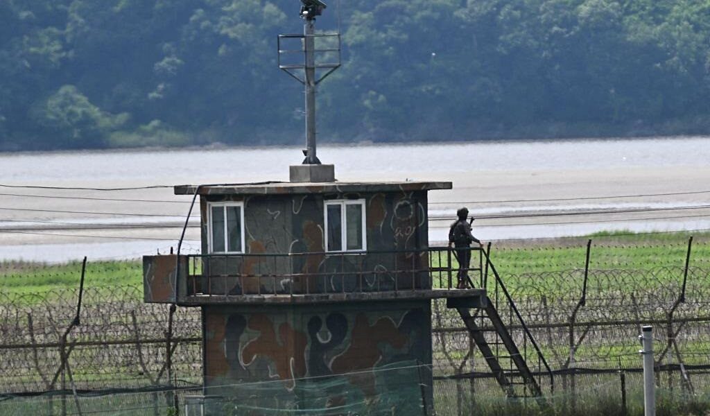 Новини світу - Військові КНДР порушили кордон із Південною Кореєю