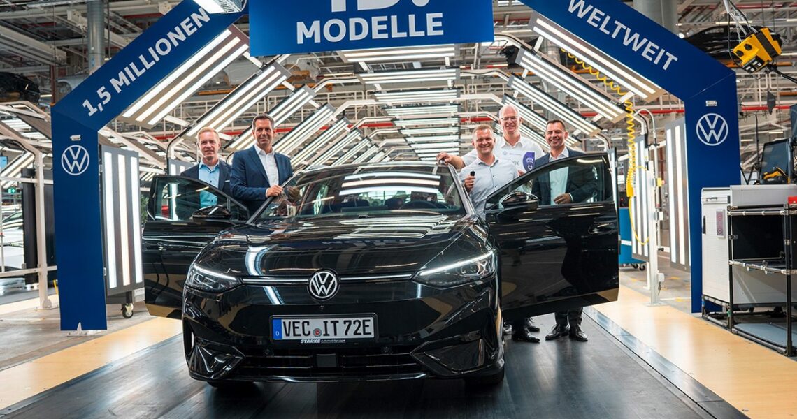Авто новини - Volkswagen продав півтора мільйона електромобілів ID