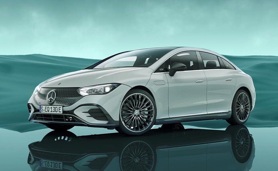 Авто новини - Mercedes-Benz припинить виробництво EQE у 2026 році - ЗМІ