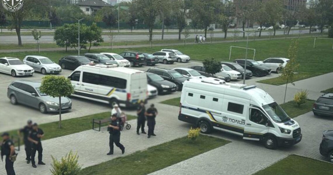 Новини України - Убивство Парубія: затриманий отримав підозру