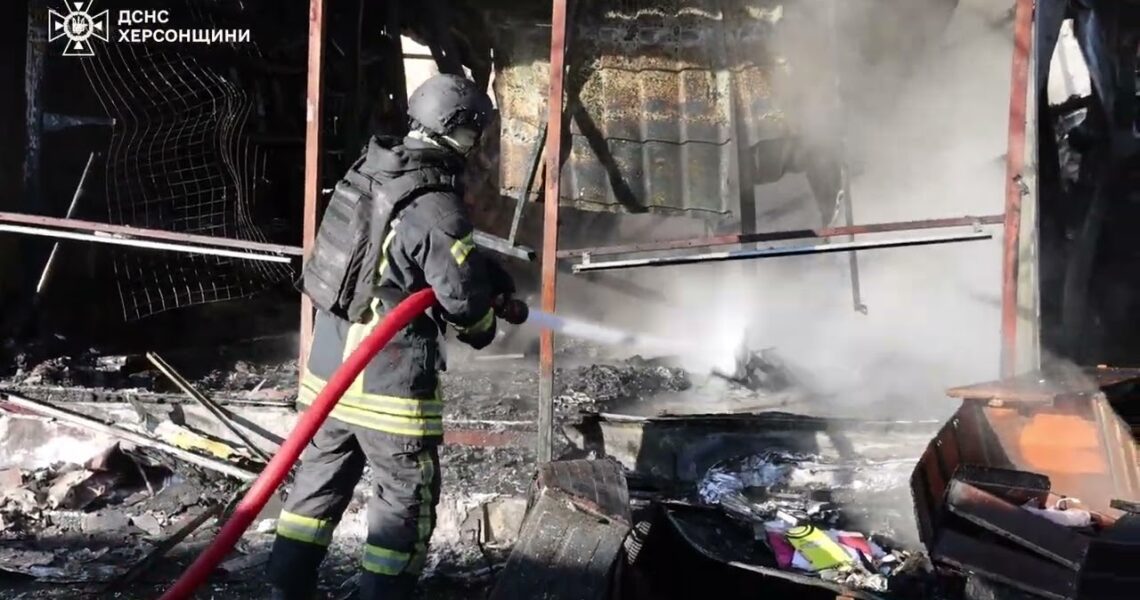 Херсон: російські війська завдали удару по міському ринку – загинув чоловік