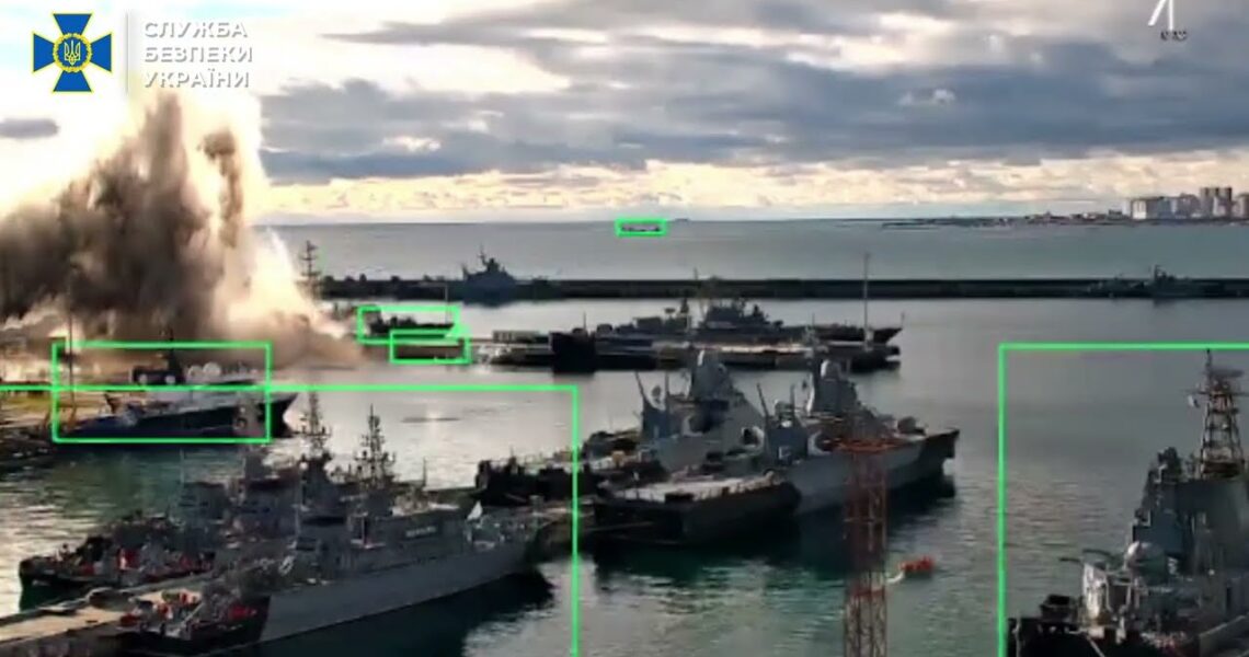 СБУ вразила підводний човен рф у Новоросійську