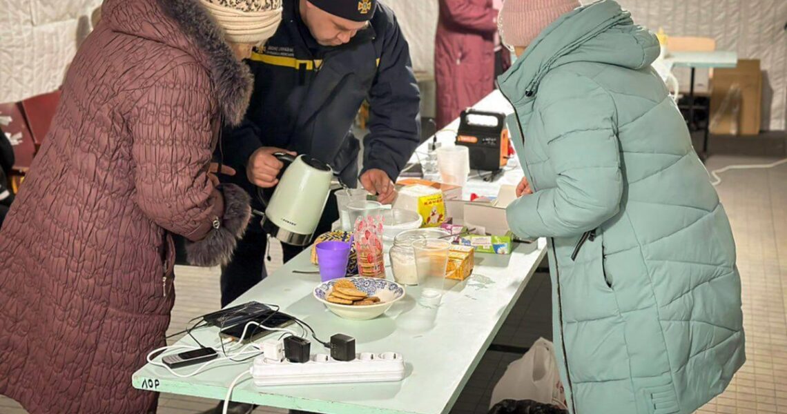 Новини України - ДСНС показала, як Одеса тиждень живе без світла