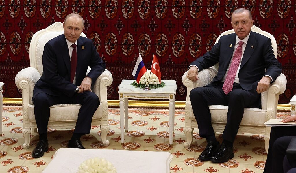 Новини світу - Ердоган запропонував Путіну режим тиші для енергооб'єктів та портів