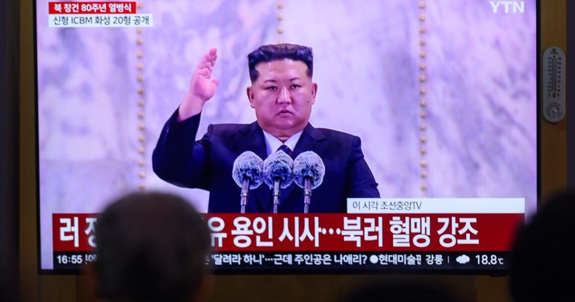 Новини світу - Кім Чен Ин керував випробуванням ракет великої дальності