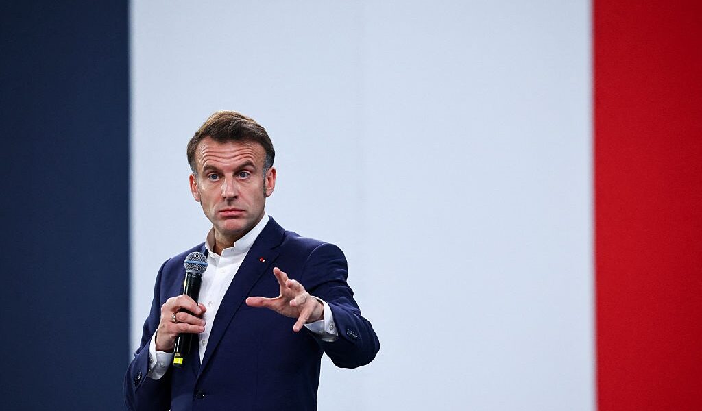 Новини світу - Макрон відреагував на новини про "ризик зради" США