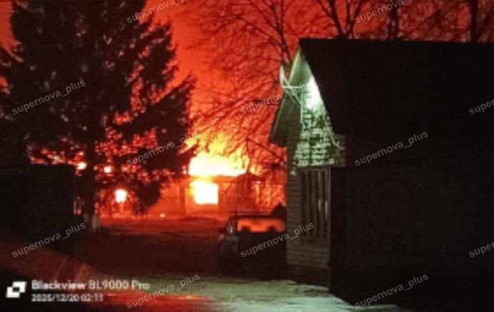 Новини світу - На Брянщині повідомляють про приліт і вибухи