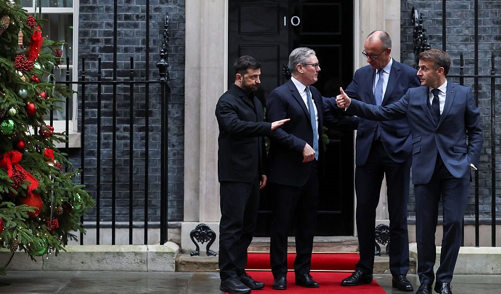 Новини України - Переговори в Лондоні. Макрон побачив козирі