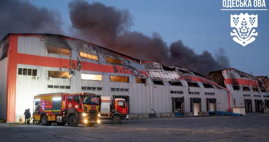 Новини України - Росіяни знищили склад з бойлерами та обігрівачами на Одещині