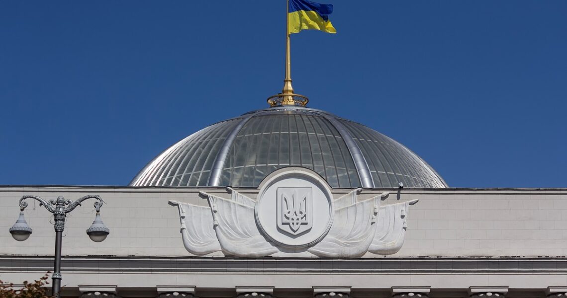 Новини України - Російську виключили з переліку мов, які потребують особливого захисту