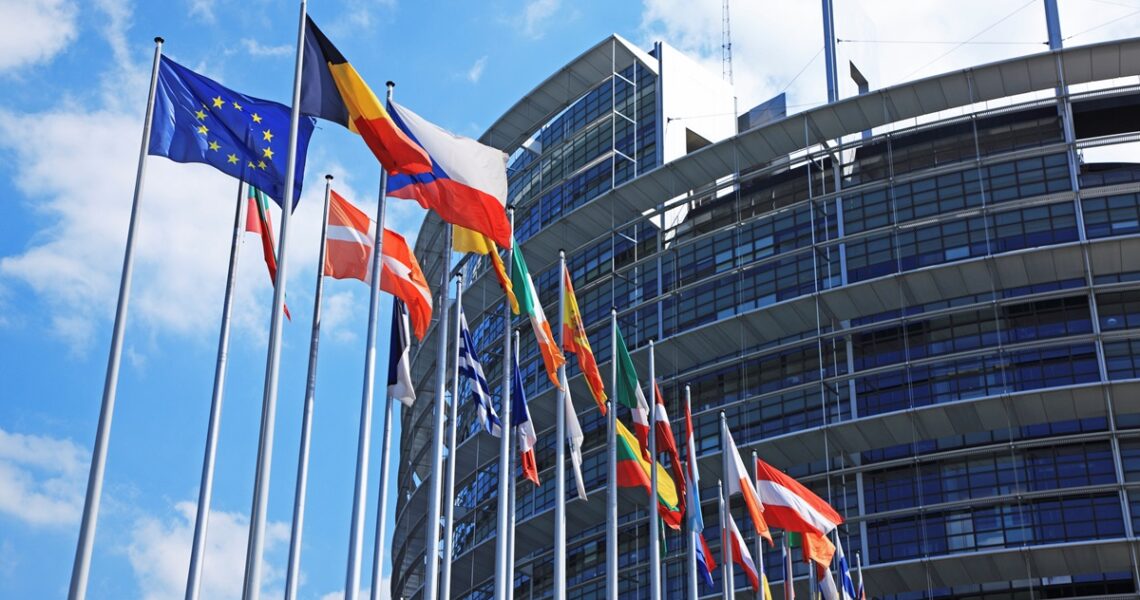 Новини України - Сім країн ЄС офіційно підтримали репараційний кредит Україні