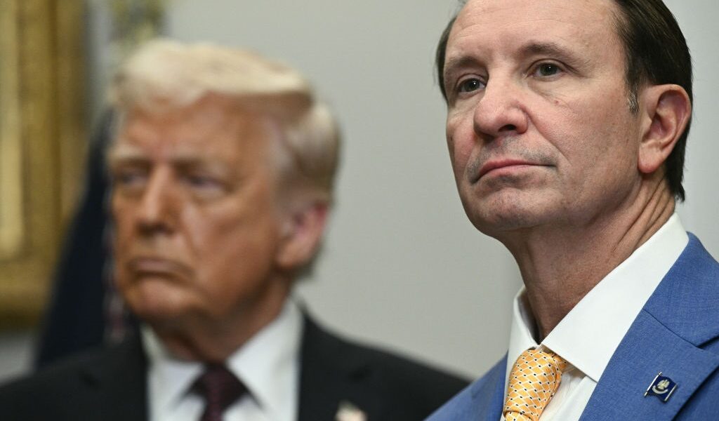 Новини світу - Спецпосланник Трампа заперечив плани "завоювання" Гренландії