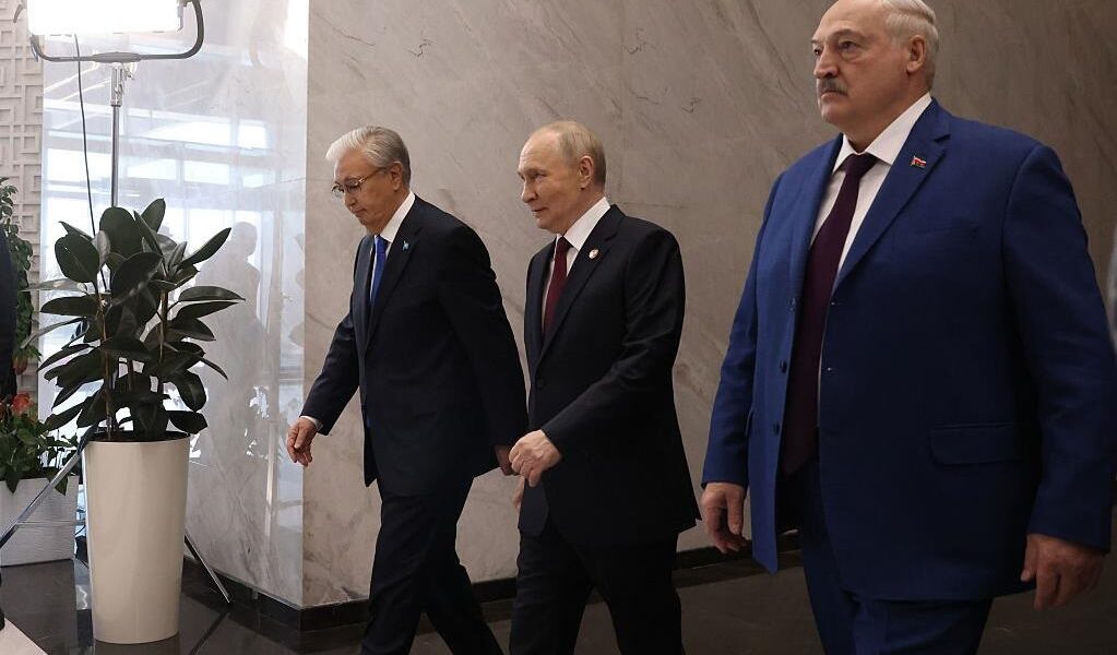 Новини світу - США пропонували Лукашенку в обмін на політв'язнів ліки для схуднення - ЗМІ