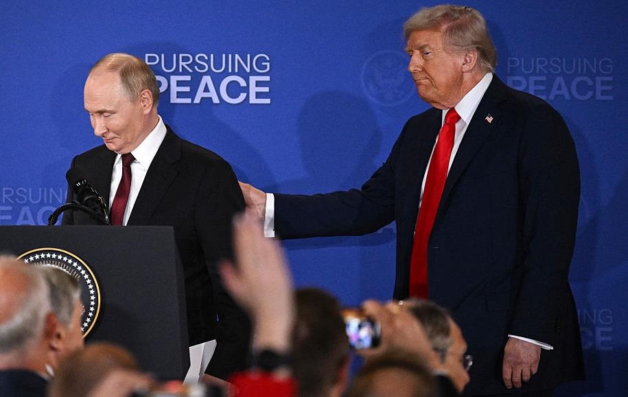 Новини світу - Трамп і Путін обговорили 20 пунктів мирного плану