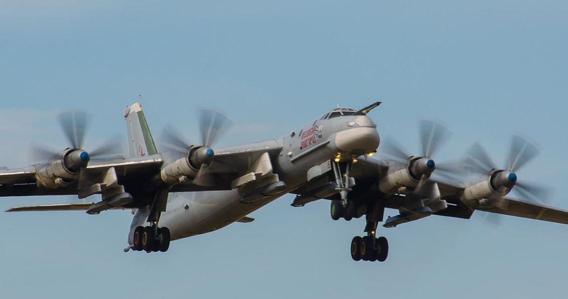 Новини світу - У Росії фіксують масовий зліт стратегічної авіації