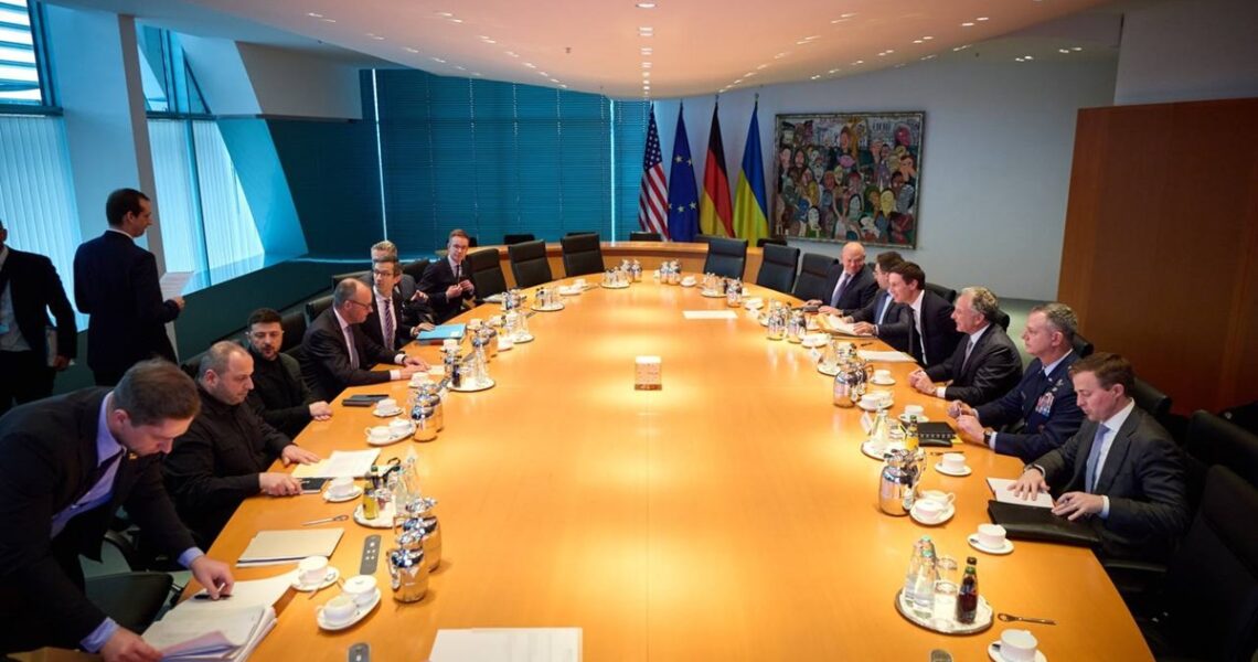 Новини світу - Україна та США продовжать переговори у понеділок - ЗМІ