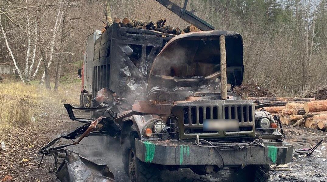 Новини України - В Ізюмі дрон росіян вдарив по вантажівці: є жертви