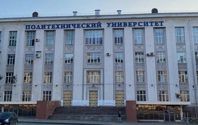 Новини світу - В Пермі стався вибух у виші: серед загиблих - дитина