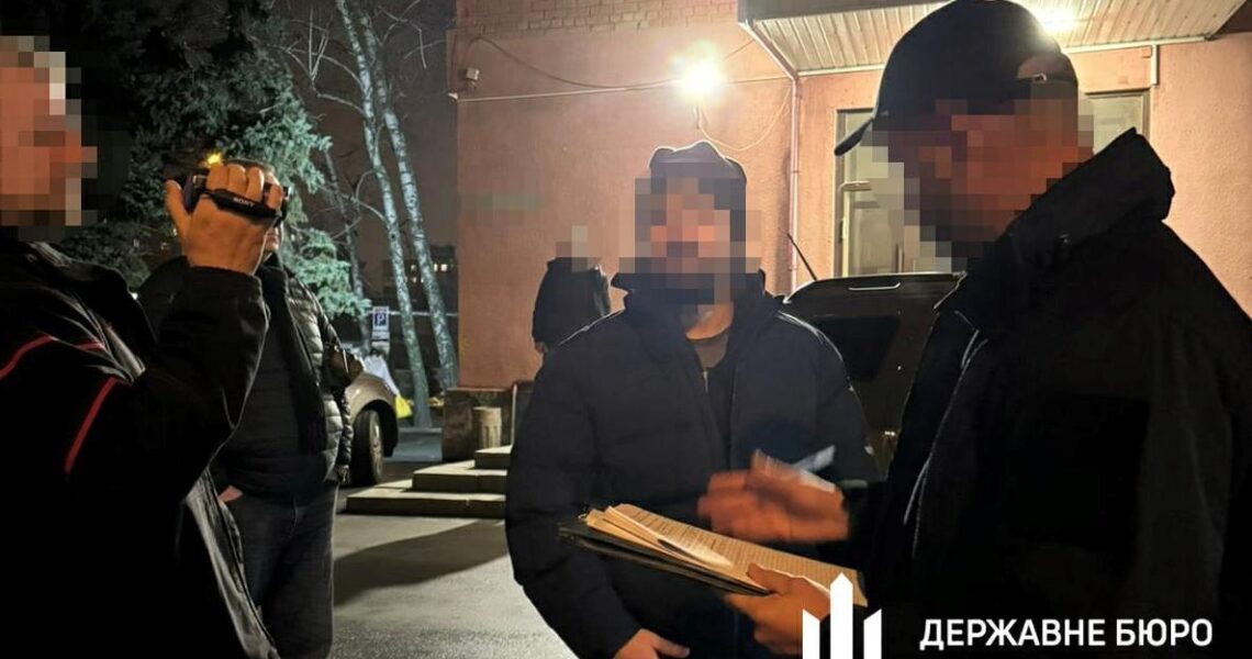 Новини України - Затримано експравоохоронця, який допомагав переправляти ухилянтів за кордон