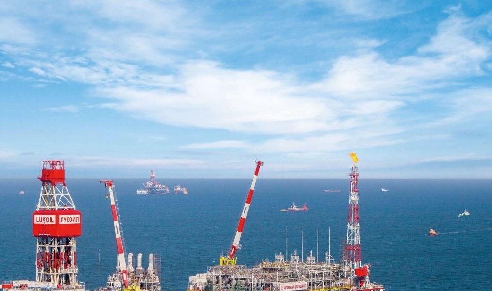 Новини світу - ЗМІ: СБУ вперше уразила нафтову платформу в Каспії