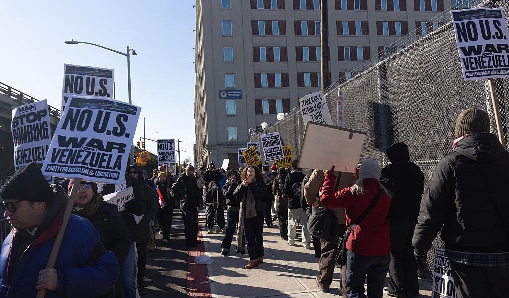 Новини світу - Американці визначилися зі ставлення до операції у Венесуелі