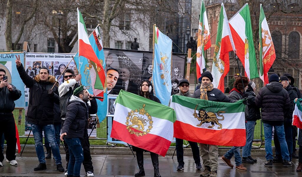 Новини світу - Іран залишився без інтернету на тлі протестів