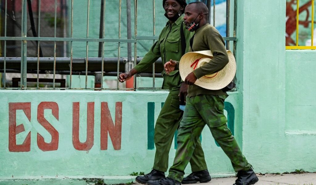 Новини світу - Куба готова відправити війська у Венесуелу